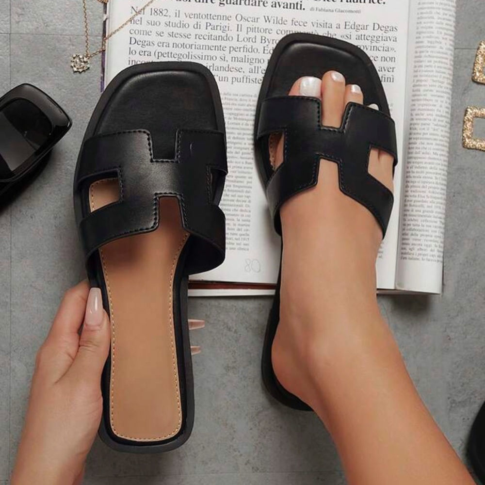 Madden girl  Black Slide Sandals
